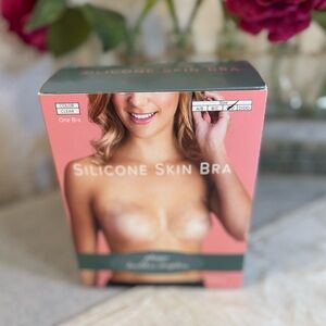 Lingerie Solutions Silicone Skin Bra - Size C/D Plunge Backless Strapless Clear